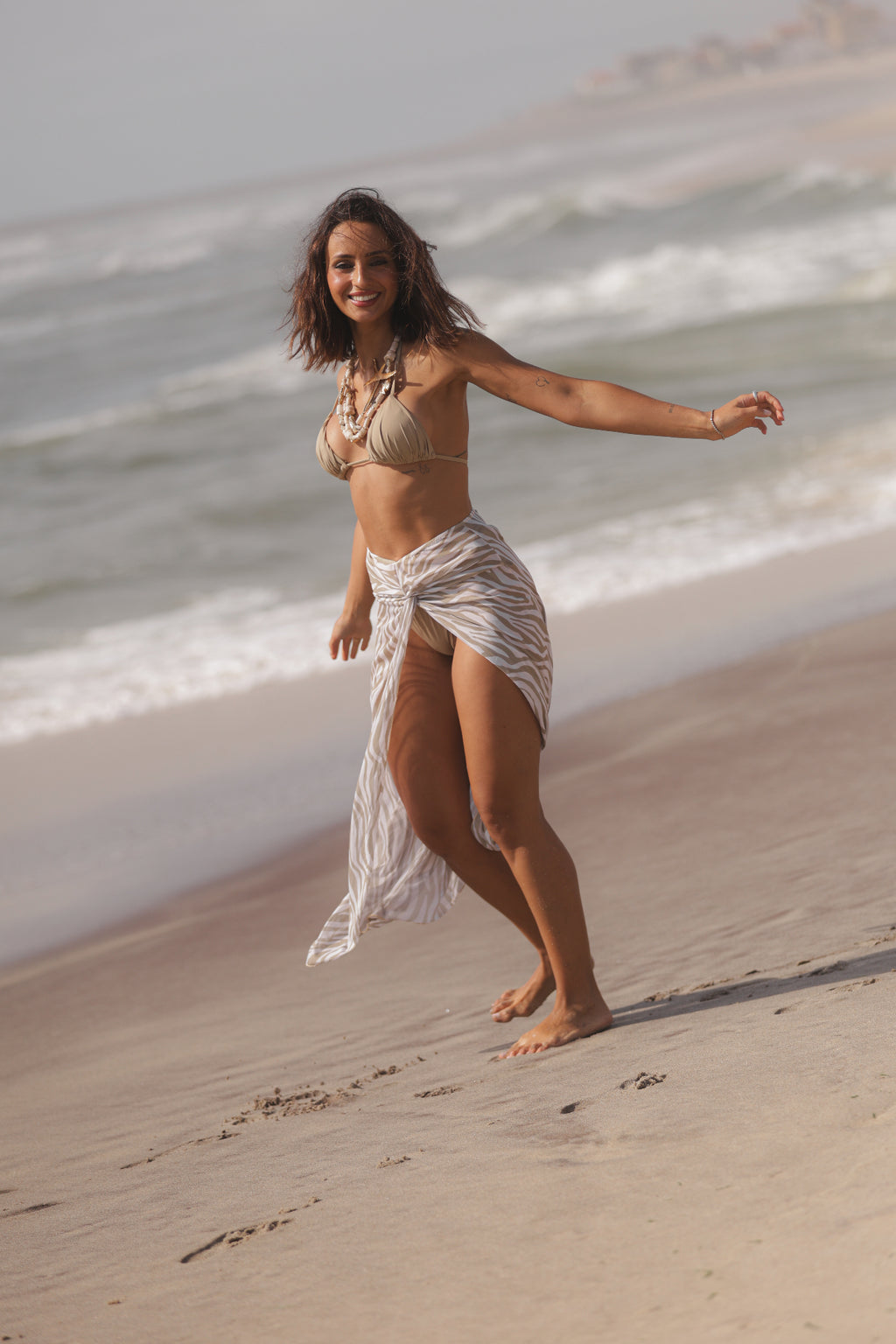 Look completo Zanzibar Areia com pareo