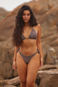 Biquíni Capri Castanho Riscas - frente