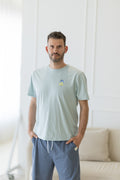 Pijama homem algodão verde menta com calção azul - vista frontal